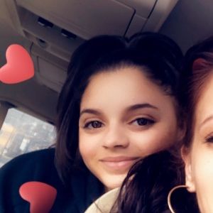 Meet your Posher, Idalia